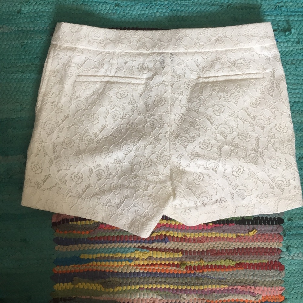 Cynthia Rowley White Lace Women's Shorts - Picture 3 of 3